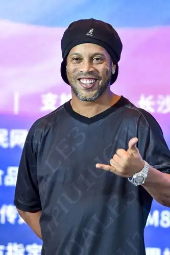 可謂是攻守